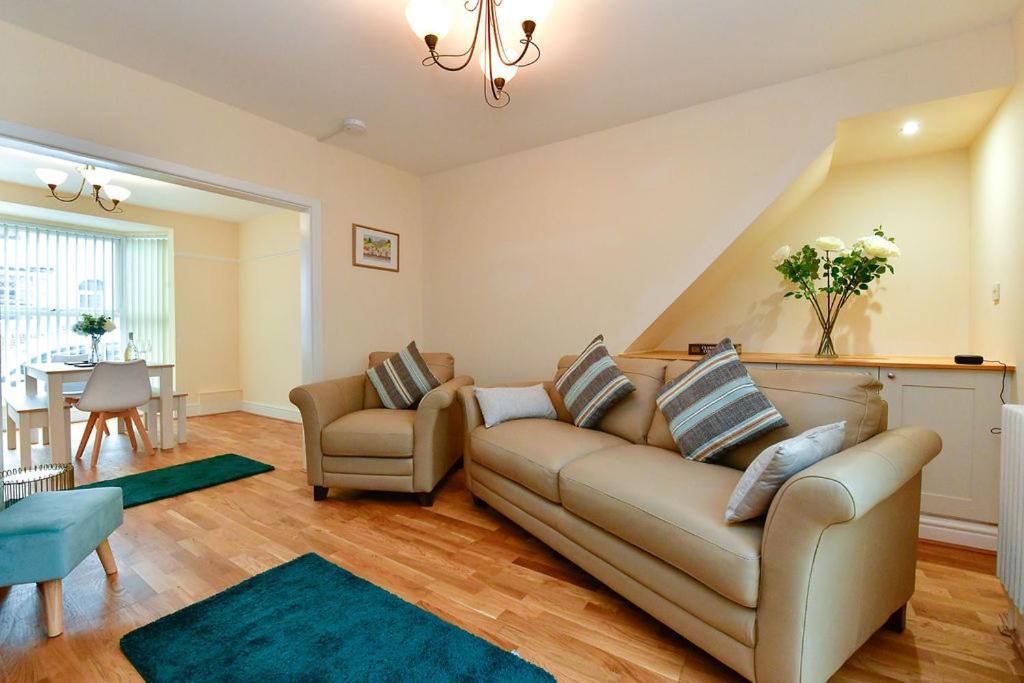 Just Stay Wales - Castle Square Cottage, Mumbles Buitenkant foto