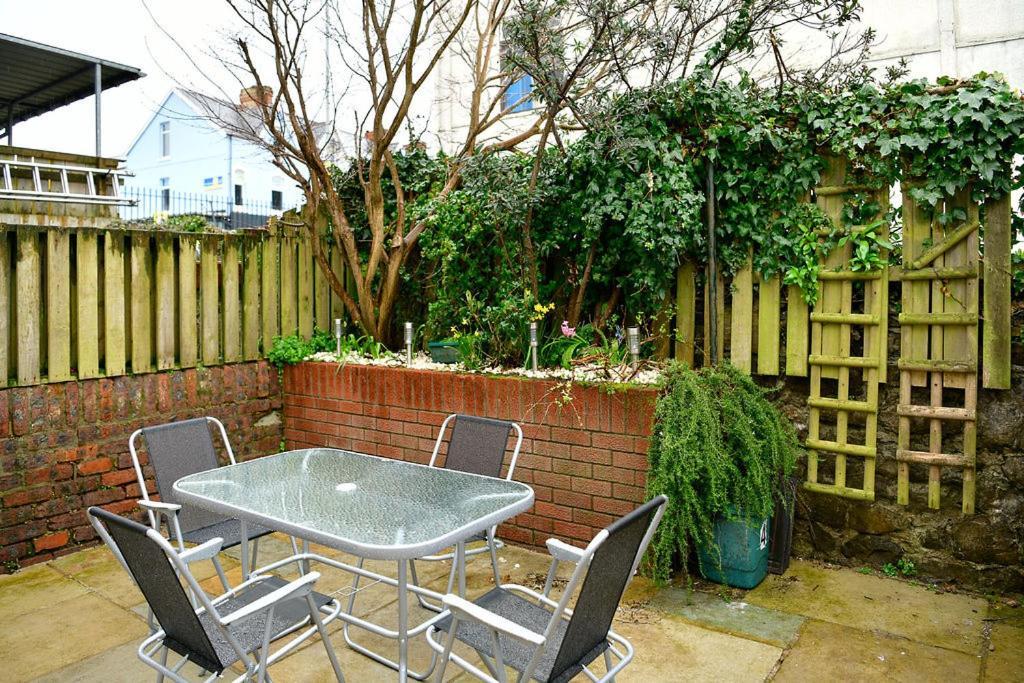 Just Stay Wales - Castle Square Cottage, Mumbles Buitenkant foto